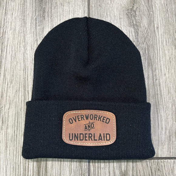 Laser engraved patch beanie. Overworked and underlaid. - Picture 3 of 3